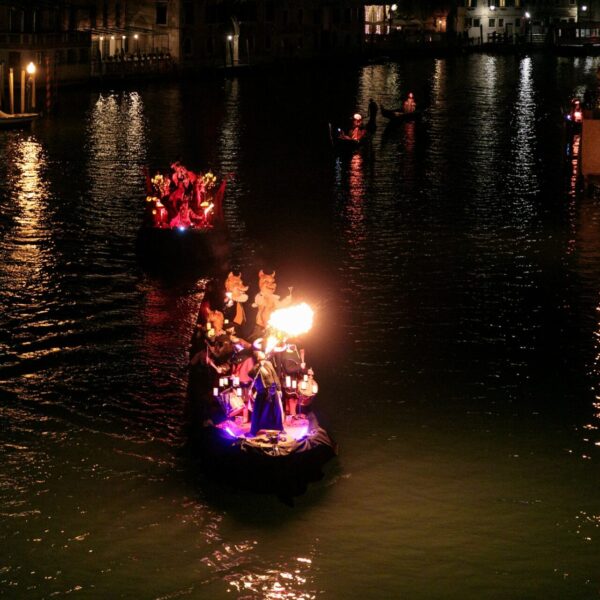 Eröffnungsparade Karneval von Venedig 2023